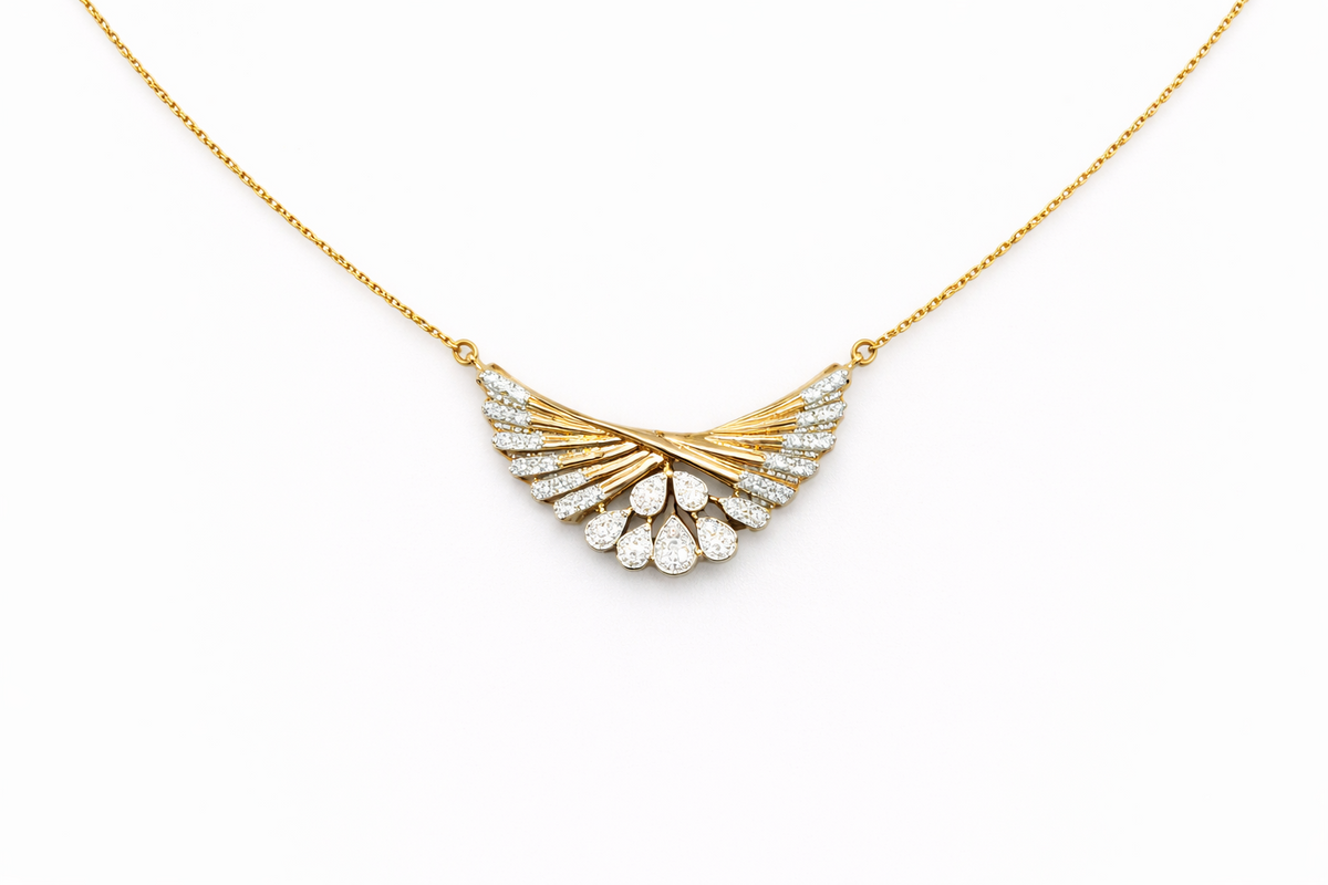 Fan Pendant Diamond Necklace